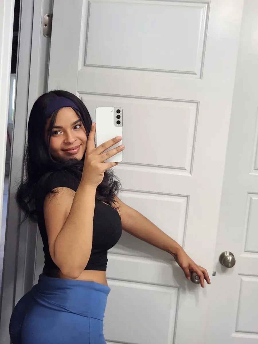 Misscakescat story image